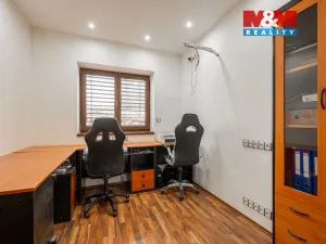 Prodej rodinného domu, Neustupov, 450 m2