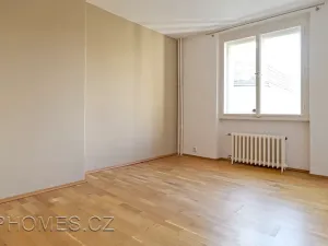 Pronájem bytu 3+kk, Praha - Vinohrady, Sobotecká, 65 m2