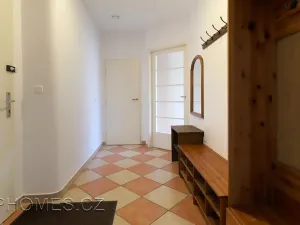 Pronájem bytu 3+kk, Praha - Vinohrady, Sobotecká, 65 m2