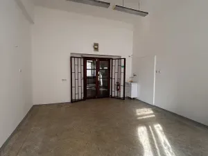 Pronájem obchodního prostoru, Praha - Nové Město, Sokolská, 25 m2