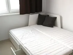 Pronájem bytu 1+1, Zlín, Zborovská, 38 m2