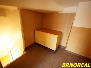 Prodej rodinného domu, Želeč, 237 m2