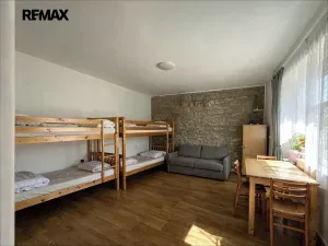 Pronájem ubytování, Drahelčice, V Brance, 164 m2