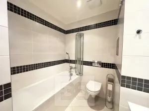 Pronájem bytu 2+kk, Praha - Horní Měcholupy, Modenská, 57 m2