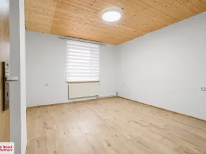 Prodej rodinného domu, Kolešov, 198 m2