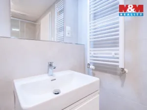 Pronájem bytu 1+kk, Praha, 34 m2