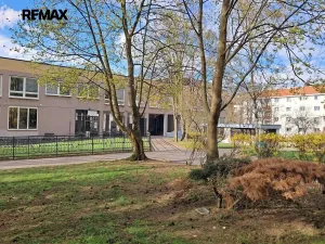 Pronájem bytu 4+kk, Praha - Nusle, Kotorská, 63 m2