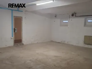 Pronájem komerční nemovitosti, Hájek, 87 m2