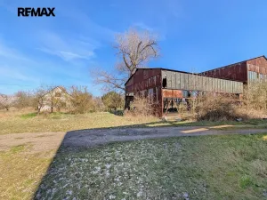 Prodej komerčního pozemku, Všestudy, 42524 m2