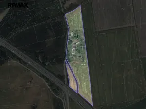 Prodej komerčního pozemku, Všestudy, 42524 m2