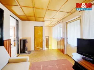 Prodej chaty, Čerňovice, 118 m2