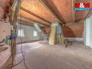 Prodej rodinného domu, Dobkovice, 224 m2