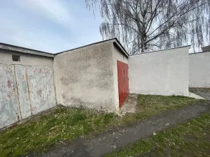 Pronájem garáže, Pardubice, Fáblovka, 24 m2