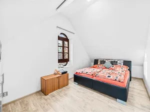 Prodej činžovního domu, Domažlice - Město, Spálená, 312 m2