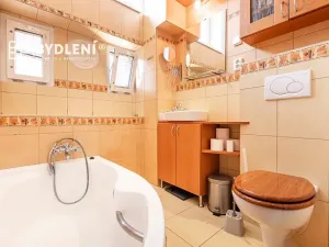 Prodej bytu 3+1, Ústí nad Labem, Elišky Krásnohorské, 74 m2