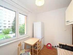 Pronájem bytu 2+1, Praha - Záběhlice, Sasanková, 58 m2