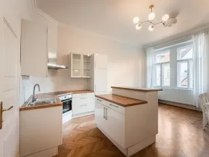 Pronájem bytu 2+kk, Praha - Staré Město, Kozí, 62 m2