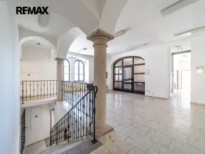 Prodej obchodního prostoru, Králíky, 5. května, 519 m2