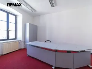 Prodej obchodního prostoru, Králíky, 5. května, 519 m2