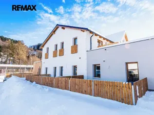 Prodej bytu 2+kk, Svoboda nad Úpou, Nádražní, 56 m2