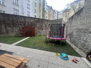 Pronájem bytu 2+kk, Praha - Libeň, Andrštova, 58 m2