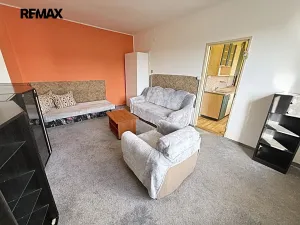 Prodej bytu 2+1, Pardubice, Benešovo náměstí, 52 m2