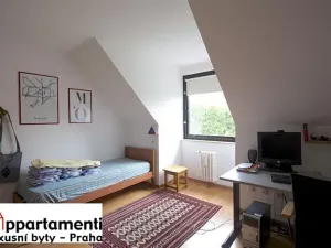 Pronájem rodinného domu, Praha - Kunratice, Ke hrádku, 417 m2