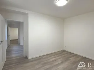 Prodej bytu 3+kk, Praha - Hlubočepy, Pod Žvahovem, 88 m2