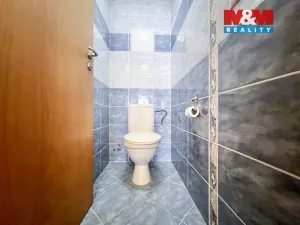 Pronájem bytu 1+kk, Praha - Zbraslav, Karla Černého, 31 m2