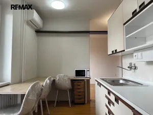 Pronájem bytu 2+1, Břeclav, Fintajslova, 53 m2