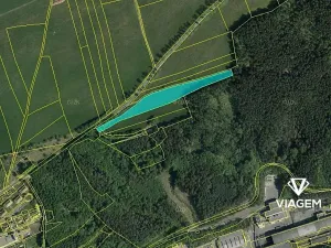 Prodej podílu pole, Prachovice, 2846 m2