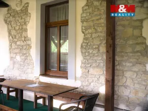 Prodej restaurace, Želízy, 640 m2