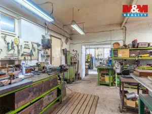 Prodej výrobních prostor, Bedihošť, Komenského, 180 m2