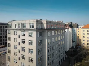 Pronájem obchodního prostoru, Praha - Holešovice, U Uranie, 500 m2