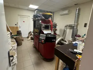 Pronájem obchodního prostoru, Hulín, nám. Míru, 141 m2