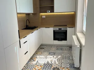 Pronájem bytu 2+kk, Pardubice, Sakařova, 51 m2