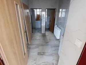 Pronájem obchodního prostoru, Lovosice, 8.května, 145 m2