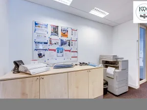 Pronájem kanceláře, Praha - Smíchov, Nádražní, 50 m2