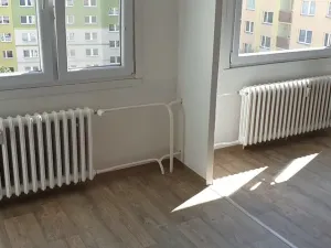 Prodej bytu 3+1, Teplice, Hlávkova, 54 m2