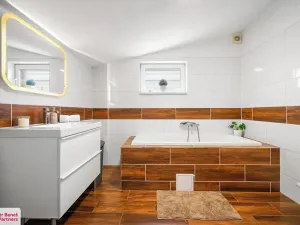 Prodej rodinného domu, Kolešov, 198 m2