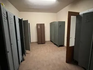 Prodej výrobních prostor, Karlovy Vary, K Přehradě, 8061 m2