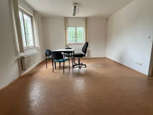 Prodej výrobních prostor, Karlovy Vary, K Přehradě, 8061 m2