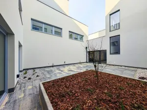 Pronájem bytu 1+kk, Mladá Boleslav, Nad Červenkou, 35 m2