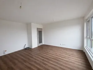 Prodej bytu 2+kk, Praha - Černý Most, Arnošta Valenty, 51 m2