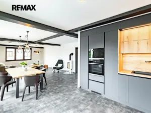 Prodej rodinného domu, Jindřichův Hradec, Spojovací, 183 m2