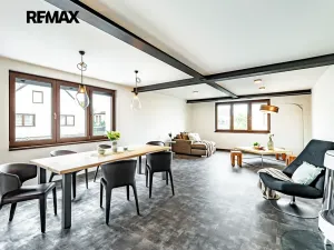 Prodej vily, Jindřichův Hradec, Spojovací, 183 m2