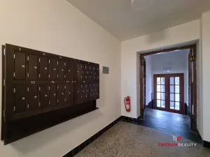 Pronájem bytu 2+kk, Hradec Králové, třída Karla IV., 70 m2