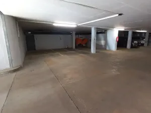 Prodej garážového stání, Jindřichův Hradec, Kosmonautů, 13 m2