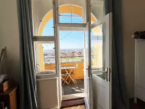 Pronájem bytu 2+1, Praha, Slezská, 80 m2