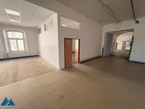 Pronájem skladu, Trutnov, Tovární, 1610 m2
